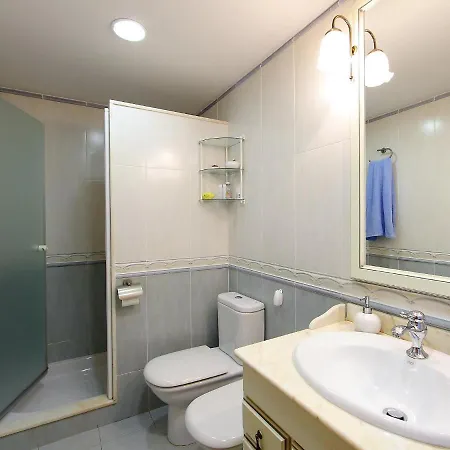 Edificio Blanqueries-2 By Interhome カレーリャ