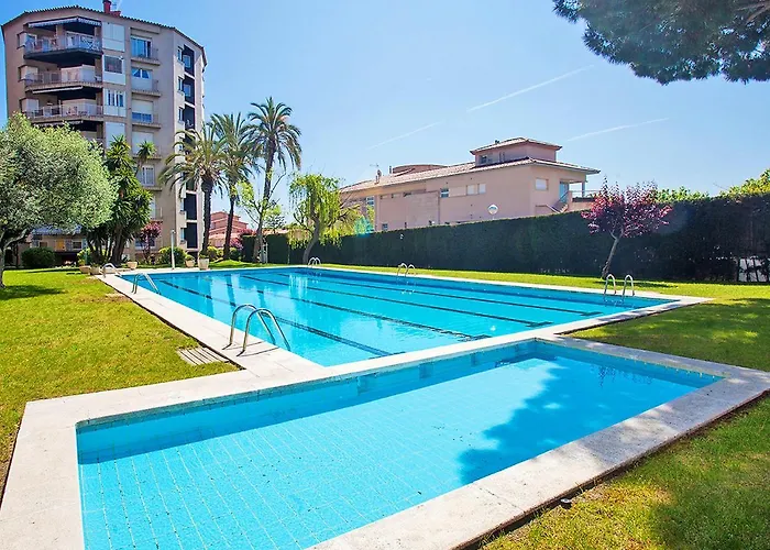 Edificio Blanqueries-2 By Interhome קאללה