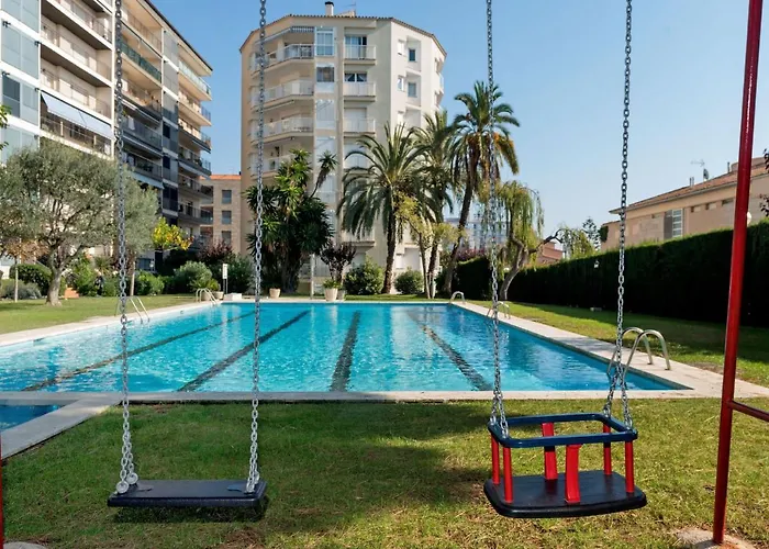 Edificio Blanqueries-2 By Interhome * קאללה